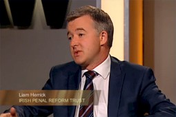 TV3 Midweek_LiamHerrick_29062011